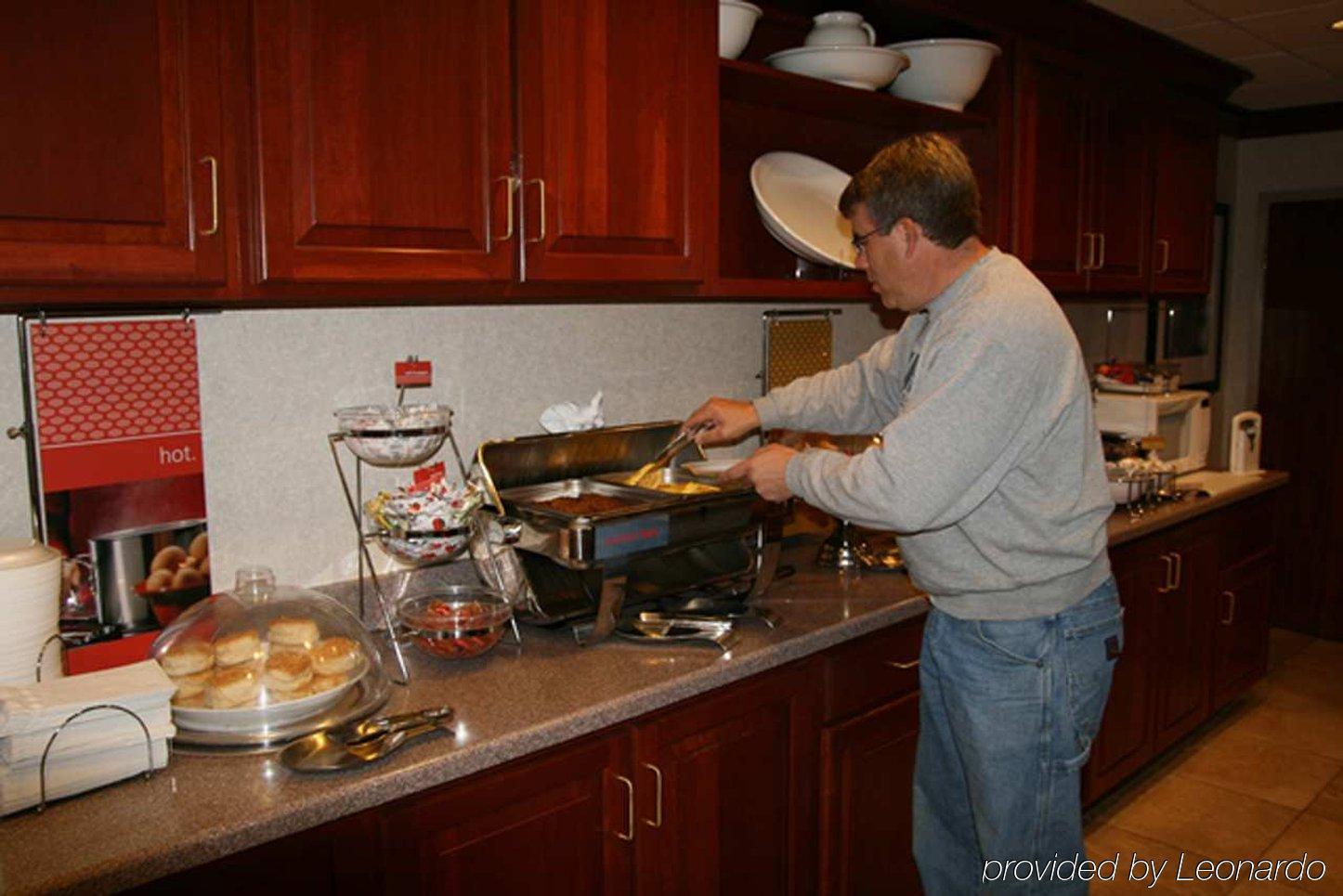 Hampton Inn East Peoria Restaurant bilde